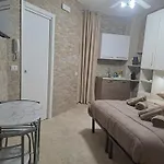 Couette-café Il Quinto Conte - Vicinanze Policlinico 3*