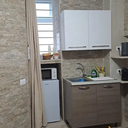 Il Quinto Conte - Vicinanze Policlinico Bed & Breakfast *